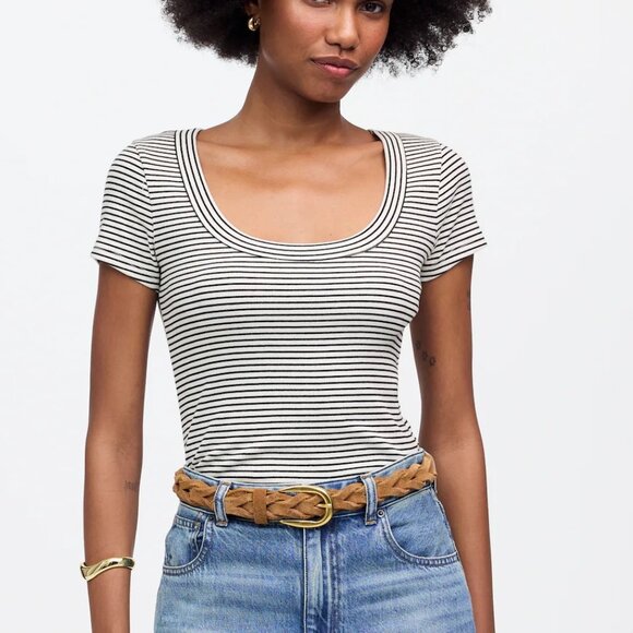 Madewell Tops - Madewell (Re)generative Cotton Ribbed Scoopneck Tee Size Small